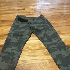 GAP High Rise Green Camo Jeans